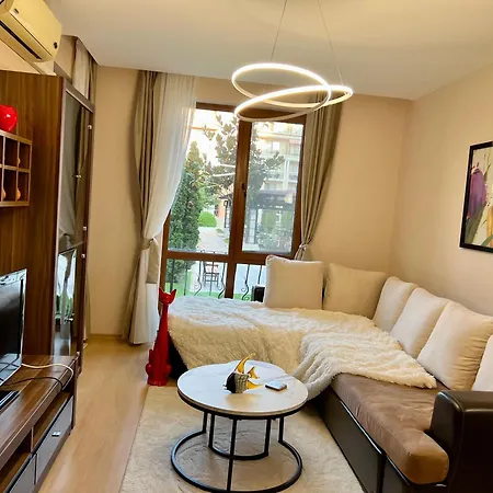 Prestige 1 Bedroom 4 People アパートホテル 4*