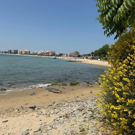 アパートホテル Prestige 1 Bedroom 4 People 4*